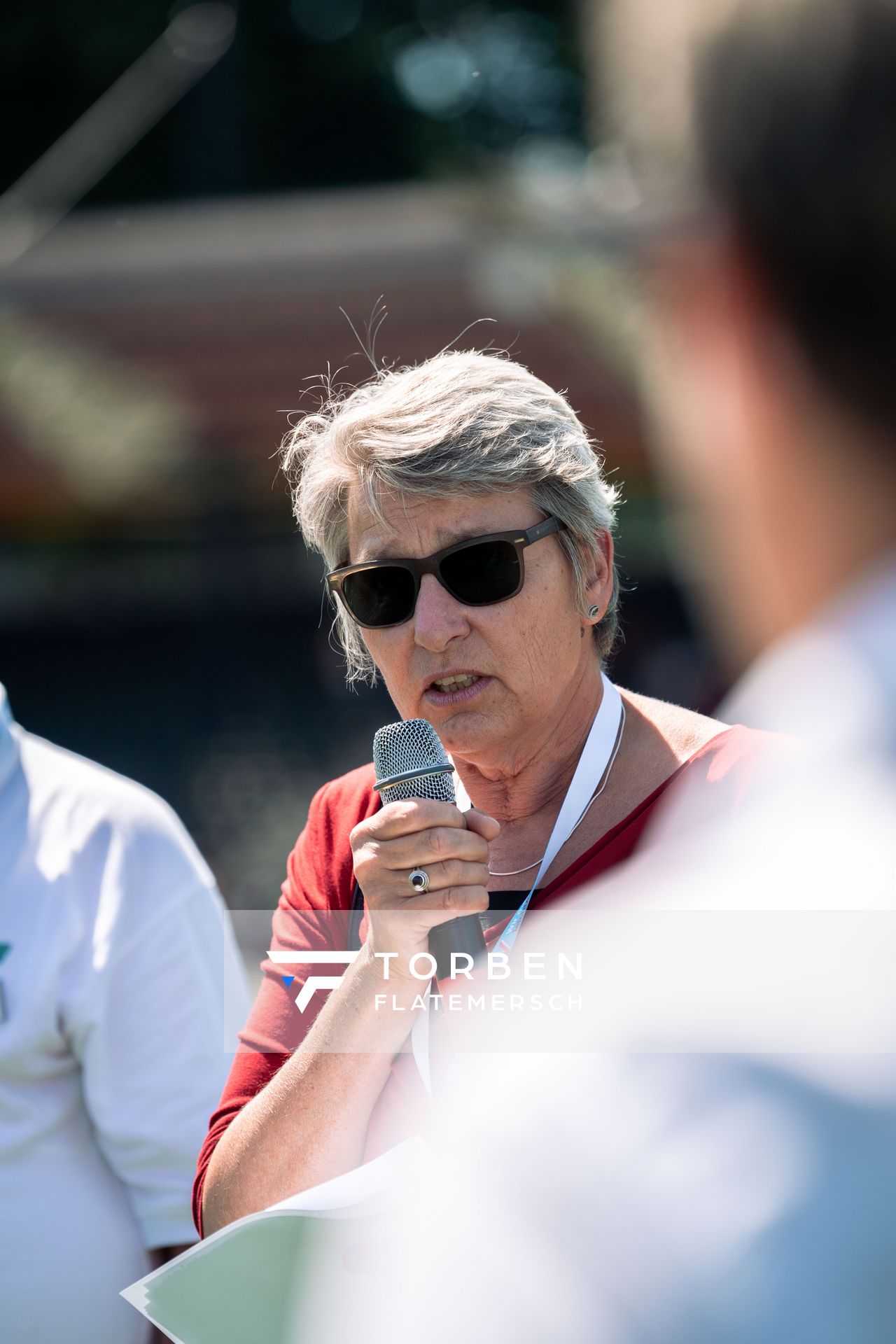 Ober­buer­ger­meis­te­rin von Goettingen bei der Begruessungsrede: Petra Broistedt (Stadt Goettingen) am 02.07.2022 waehrend den NLV+BLV Leichtathletik-Landesmeisterschaften im Jahnstadion in Goettingen (Tag 1)